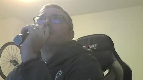 Andi online show from December 1, 6:38 am