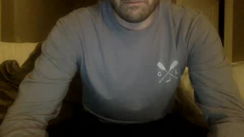 Snapshot of andees222 chatting on March 5, 2:03 am Andees222 online show from March 5, 2:03 am