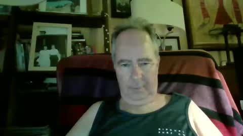 Snapshot of andre6045 chatting on October 5, 9:41 pm andre6045 online show from October 5, 9:41 pm