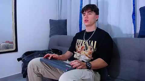 Andre Parker online show from October 19, 1:10 am