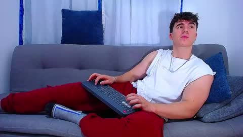 Andre Parker online show from January 16, 11:51 pm