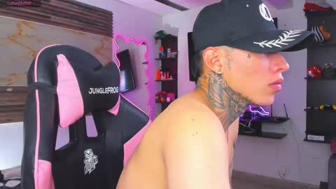 andrees_s online show from September 17, 1:28 am