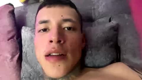 andrees_s online show from October 12, 11:43 pm