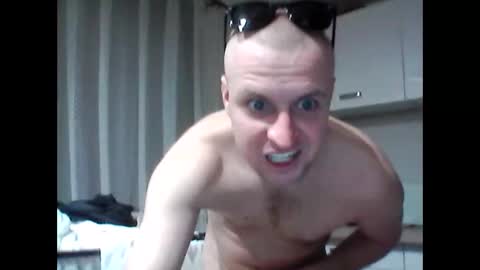 andrew3356577 online show from February 2, 1:23 am