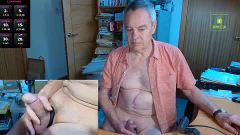 Snapshot of andrew_9999 chatting on November 1, 2:43 pm Andrew online show from November 1, 2:43 pm