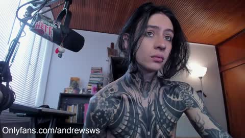 andrew_round online show from February 2, 10:17 pm