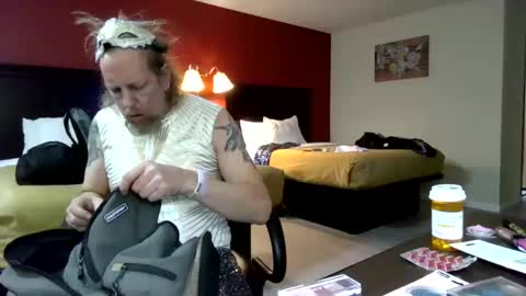 andrewgennie online show from January 10, 2:14 am