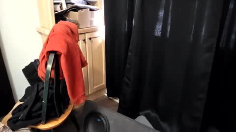 andrewo4277 online show from March 6, 8:06 pm