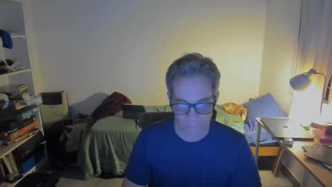 Snapshot of andy0pandi chatting on January 30, 3:00 am Andrew online show from January 30, 3:00 am