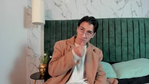 Andy Joy  online show from April 1, 12:18 pm