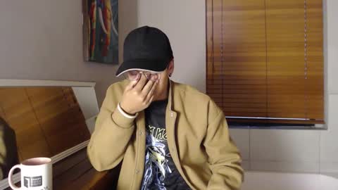 Andy Joy  online show from February 9, 11:48 am