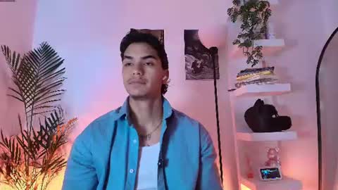 andypalmerr online show from June 20, 11:37 am