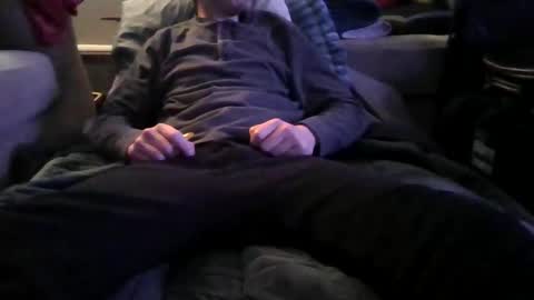 andywan94 online show from January 31, 10:10 am