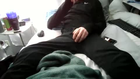 andywan94 online show from December 26, 12:38 pm