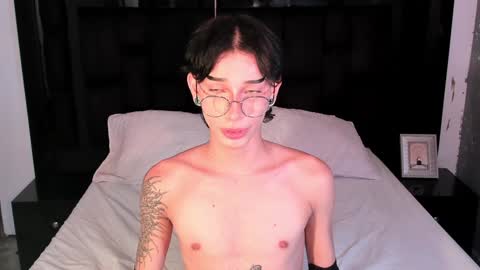 Andy online show from February 3, 9:18 pm