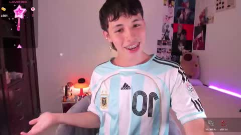 Angel   help me with 100 thumbs up online show from October 6, 9:52 pm