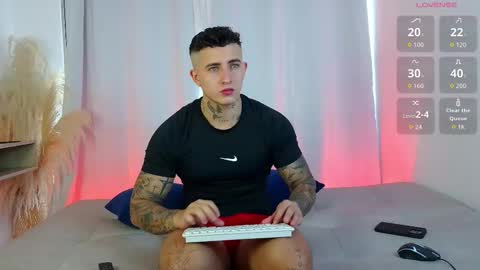 angel_boy01 online show from January 15, 1:47 pm