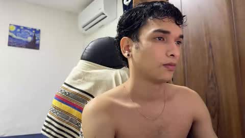 Angel online show from November 15, 11:07 pm