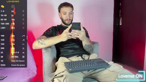 angel_kyrozz online show from June 28, 7:09 pm