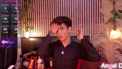 Angel dust online show from March 19, 3:32 am