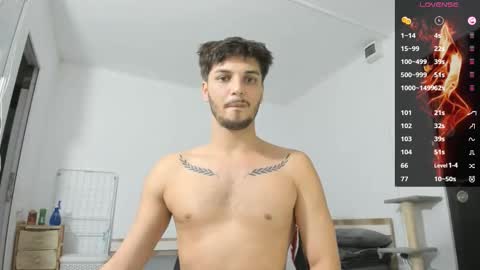 Frankie  online show from November 8, 1:47 pm