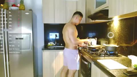 Angelm888-  online show from February 27, 4:20 am