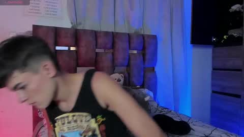 Snapshot of angelocute_ chatting on February 11, 6:30 am Angelo I work from home this is my room  online show from February 11, 6:30 am