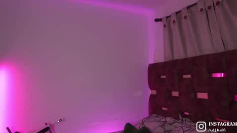 Snapshot of angelocute_ chatting on September 17, 6:47 am Angelo I work from home this is my room  online show from September 17, 6:47 am