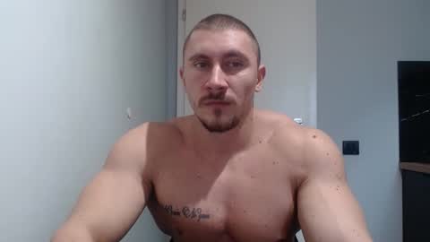 Snapshot of angelofit chatting on December 4, 11:08 am  ------- SEX SHOW WITH GUYS AND GIRLS  MUSCLE SHOW online show from December 4, 11:08 am