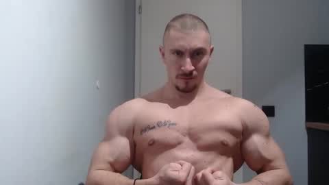 Snapshot of angelofit chatting on February 17, 8:04 pm  ------- SEX SHOW WITH GUYS AND GIRLS  MUSCLE SHOW online show from February 17, 8:04 pm