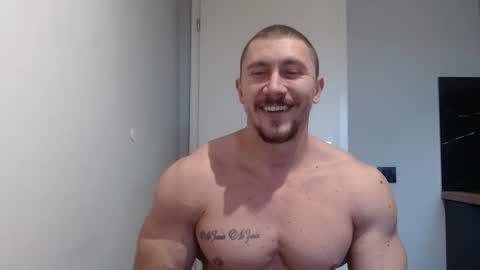 Snapshot of angelofit chatting on December 11, 12:27 pm  ------- SEX SHOW WITH GUYS AND GIRLS  MUSCLE SHOW online show from December 11, 12:27 pm