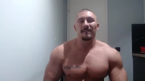 Snapshot of angelofit chatting on October 7, 6:45 pm  ------- SEX SHOW WITH GUYS AND GIRLS  MUSCLE SHOW online show from October 7, 6:45 pm