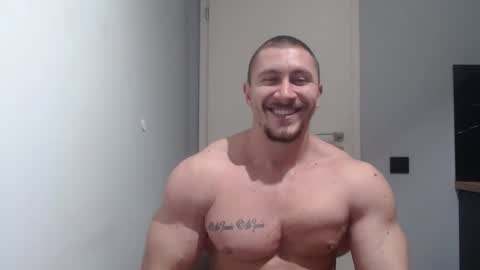 Snapshot of angelofit chatting on March 7, 6:33 pm  ------- SEX SHOW WITH GUYS AND GIRLS  MUSCLE SHOW online show from March 7, 6:33 pm