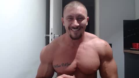 Snapshot of angelofit chatting on September 13, 4:41 pm  ------- SEX SHOW WITH GUYS AND GIRLS  MUSCLE SHOW online show from September 13, 4:41 pm