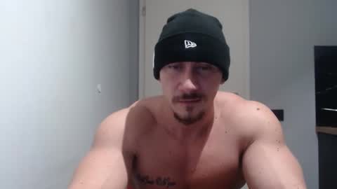 Snapshot of angelofit chatting on December 30, 8:04 pm  ------- SEX SHOW WITH GUYS AND GIRLS  MUSCLE SHOW online show from December 30, 8:04 pm