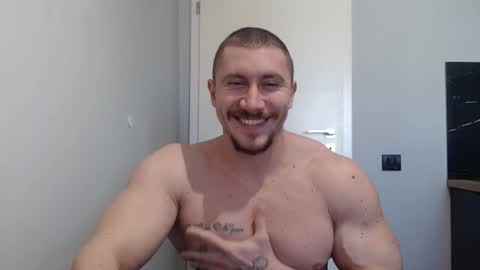 Snapshot of angelofit chatting on March 5, 11:38 am  ------- SEX SHOW WITH GUYS AND GIRLS  MUSCLE SHOW online show from March 5, 11:38 am