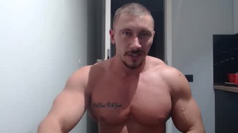 Snapshot of angelofit chatting on September 27, 3:43 pm  ------- SEX SHOW WITH GUYS AND GIRLS  MUSCLE SHOW online show from September 27, 3:43 pm