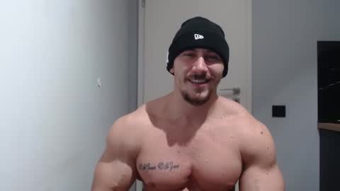 Snapshot of angelofit chatting on January 15, 7:55 pm  ------- SEX SHOW WITH GUYS AND GIRLS  MUSCLE SHOW online show from January 15, 7:55 pm
