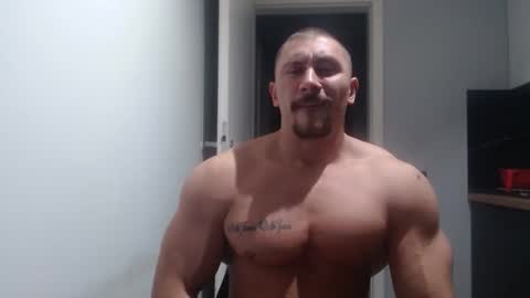 Snapshot of angelofit chatting on October 24, 6:31 pm  ------- SEX SHOW WITH GUYS AND GIRLS  MUSCLE SHOW online show from October 24, 6:31 pm