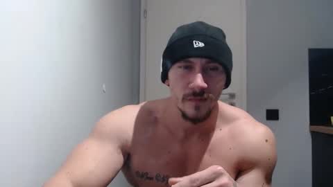 Snapshot of angelofit chatting on January 8, 7:45 pm  ------- SEX SHOW WITH GUYS AND GIRLS  MUSCLE SHOW online show from January 8, 7:45 pm