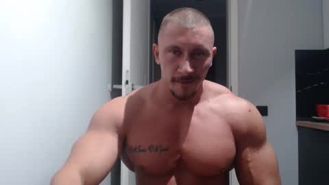 Snapshot of angelofit chatting on September 17, 4:08 pm  ------- SEX SHOW WITH GUYS AND GIRLS  MUSCLE SHOW online show from September 17, 4:08 pm