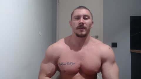 Snapshot of angelofit chatting on March 11, 7:47 pm  ------- SEX SHOW WITH GUYS AND GIRLS  MUSCLE SHOW online show from March 11, 7:47 pm