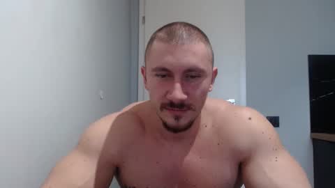 Snapshot of angelofit chatting on January 5, 9:05 am  ------- SEX SHOW WITH GUYS AND GIRLS  MUSCLE SHOW online show from January 5, 9:05 am