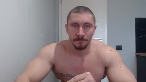 Snapshot of angelofit chatting on March 11, 8:52 am  ------- SEX SHOW WITH GUYS AND GIRLS  MUSCLE SHOW online show from March 11, 8:52 am