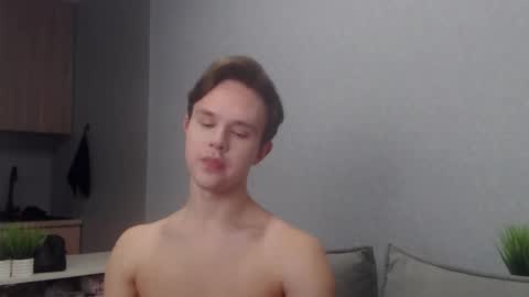 Angel online show from March 7, 11:41 am