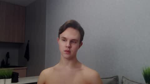 Angel online show from April 4, 12:35 pm