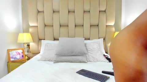  Anghel Stone  online show from September 20, 2:22 am