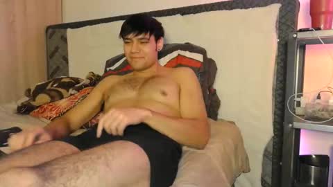 Snapshot of angrydeimos chatting on February 25, 4:03 am Deimos online show from February 25, 4:03 am