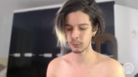 Angxl boy online show from April 8, 1:09 pm