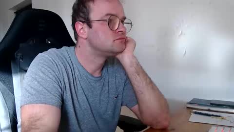 animal_michael online show from March 2, 8:43 am